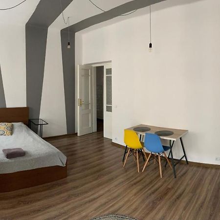 Апартаменты Apartament Rowna 12 Кельце Экстерьер фото